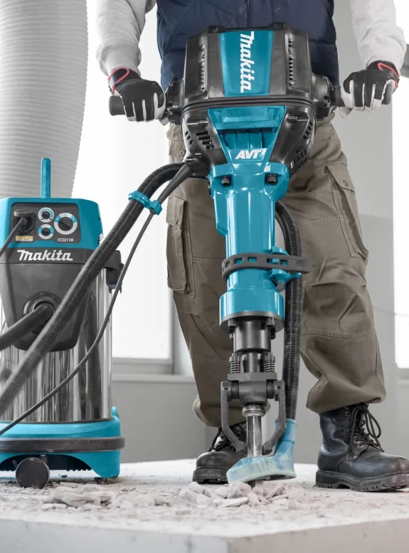 Makita HM1812 Breekhamer 32 kg | Zeskant  72.8 J | 2000 Watt