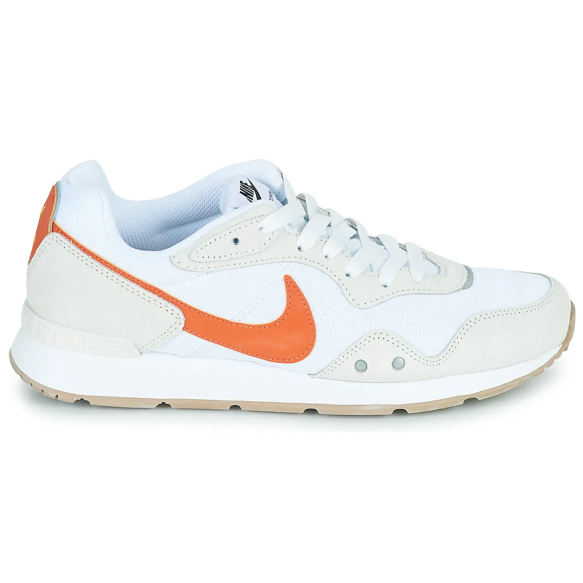 Nike Venture Runner