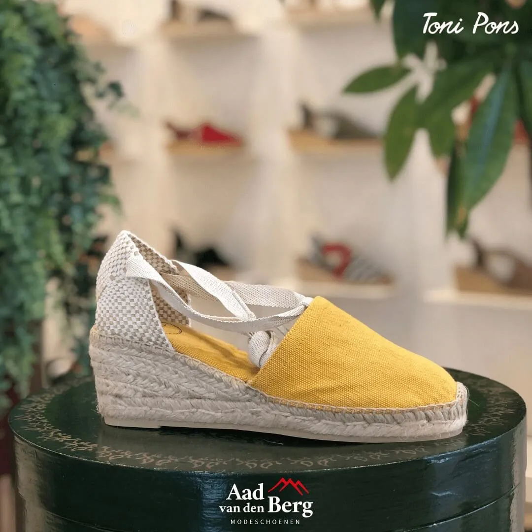 Toni Pons Damesschoenen Sandalen geel